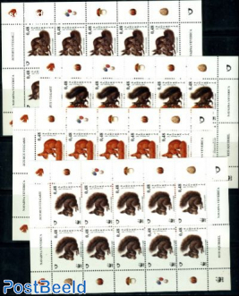 WWF, Squirrel 4 m/ss (=10 sets)