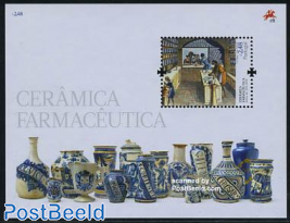 Pharmaceutic ceramics s/s
