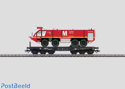 Heavy Duty Flat Car with Airport Fire Truck